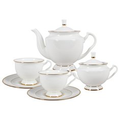 Сервиз чайный. Императорский фарфоровый завод. Форма Айседора. Рисунок Золотая лента. Костяной фарфор. На 6 персон 14 предметов.