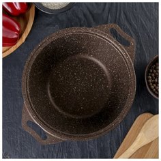 Кастрюля Kukmara 2 л, Marble Induction, стеклянная крышка, антипригарное покрытие, кофейный мрамор