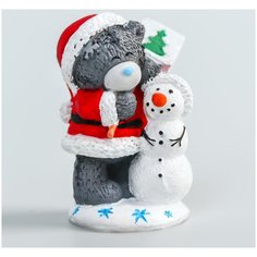 Фигурка Me to you Медвежонок новогодний в колпаке и шубе со снеговиком 4,5 см серый