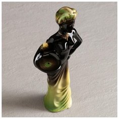 Сувенир "Лаура", зеленая Керамика ручной работы