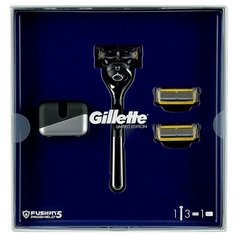Подарочный набор Gillette Premium Станок Fusion ProShield + 3 кассеты + Подставка