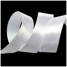 Лента атласная 1 (25мм) цв.3001 кипено-белый IDEAL уп.27,4 м