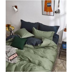 Постельное белье Розовые сны, 1,5спальный с простыней на резинке 140*200, сатин, с навлочками 50x70, СК-282-50-70-140р-1,5сп