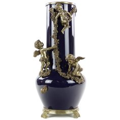 Ваза с ангелами Noble 23x21x41см под старину из фарфора с бронзой, Glasar ГЛАСАР