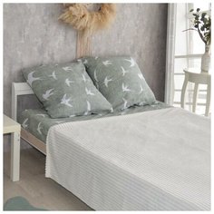 Комплект 2сп с пледом диз.Ласточки 180х200 180х217 70х70-2шт 115гм хл100%, 280гм пэ100% 6846695 Afina