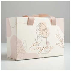 Коробка подарочная «Нежность», 22 × 15 × 8 см 5205154 Дарите счастье