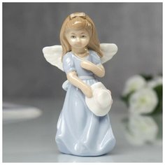 Сувенир керамика "Ангел в голубом платьице со шляпкой" 11,5х6,5х4,5 см 865518 Сима ленд