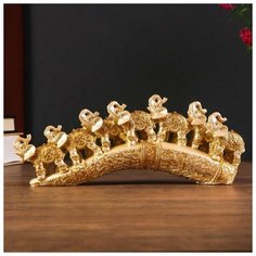 Сувенир полистоун "Семь слонов на бивне" резной 10х24х3,5 см 1398714 Сима ленд