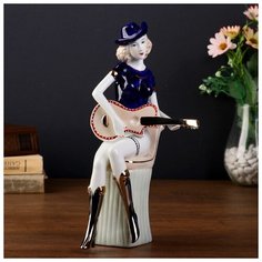 Сувенир керамика "Кантри-певица играет на гитаре" 24х11х9,5 см 4559535 Сима ленд