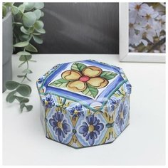 Шкатулка металл многогранник "Цветы на голубом - Восток" 6,5х11,5х11,5 см 5352443 Сима ленд