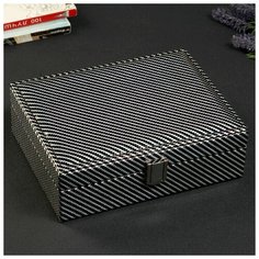 Шкатулка кожзам для украшений "Серебристые полоски" чёрная 7х21,5х16,5 см 4320043 Сима ленд