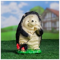 Садовая фигура "Ёжик с лопатой" малый 11х12х21см 1235901 Хорошие сувениры