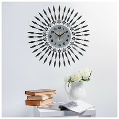 Часы настенные, серия Ажур "Чёрные лучики", циферблат круглый, стразы, 1 АА, d=63 см 2364650 Сима ленд