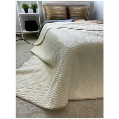 Покрывало стеганое из софта 160/220, белое. Farfalina