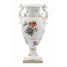 Ваза в стиле Ампир с живописным изображением цветом и ручками в виде грифонов, фарфор, Королевская фарфоровая мануфактура, Германия, 1870-1900 гг. KPM Berlin