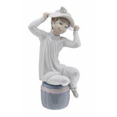 Статуэтка "Девочка в шляпе", фарфор, роспись, фирма "Lladro", Испания, 1971-1974 гг.