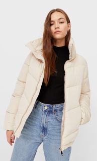 Stradivarius Пуховик С Высоким Воротником Ванильный S