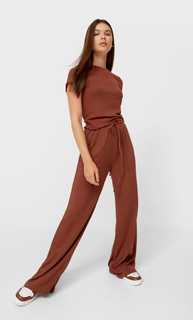 Stradivarius Лонгслив С Волнистыми Кромками Коричневый Xl