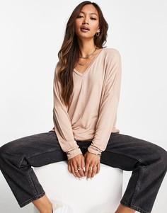 Светло-бежевый oversized-топ с рукавами «летучая мышь» и V-образным вырезом ASOS DESIGN-Светло-бежевый цвет