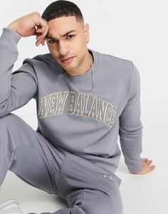Свитшот серого и желтого цвета в университетском стиле New Balance-Серый