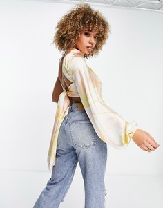 Атласный топ с одним рукавом и мраморным принтом ASOS LUXE-Multi