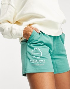 Шорты цвета выбеленного хаки с логотипом от комплекта ASOS Weekend Collective-Зеленый цвет