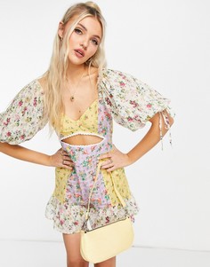 Комбинезон с широкими рукавами и разноцветным цветочным принтом ASOS DESIGN-Разноцветный
