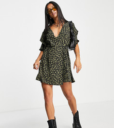Платье мини с двойной оборкой и цветочным принтом Topshop Petite-Разноцветный