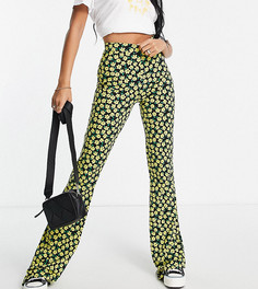 Расклешенные брюки с желтым мелким цветочным принтом ASOS DESIGN Tall-Разноцветный