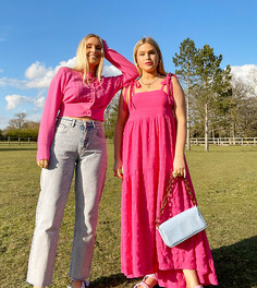 Платье макси с присборенной ярусной юбкой и завязывающимися бретелями из фактурного материала в полоску Labelrail x Olivia & Alice-Розовый цвет