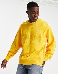 Свитшот классического кроя с круглым вырезом Calvin Klein Jeans-Желтый