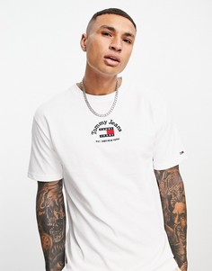 Белая футболка с дугообразным принтом логотипа по центру Tommy Jeans-Белый