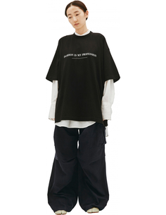 Черная футболка с принтом Fashion is my profession Vetements