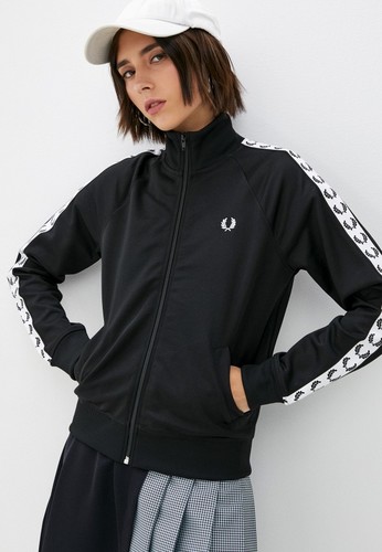 Олимпийка fred perry made in portugal. Смотреть фото Олимпийка fred perry made in portugal. Смотреть картинку Олимпийка fred perry made in portugal. Картинка про Олимпийка fred perry made in portugal. Фото Олимпийка fred perry made in portugal