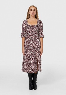 Платье Stradivarius