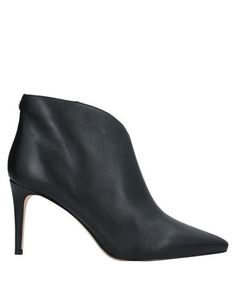 Полусапоги и высокие ботинки Guess