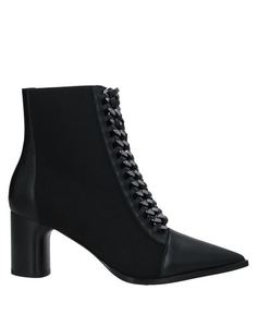Полусапоги и высокие ботинки Casadei