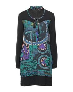 Короткое платье Versace Jeans