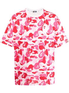 A BATHING APE® футболка с камуфляжным принтом