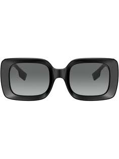 Burberry Eyewear солнцезащитные очки Delilah в прямоугольной оправе