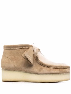 Clarks Originals туфли Wallabee на танкетке