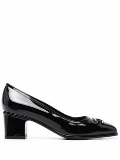 Salvatore Ferragamo туфли-лодочки с квадратным носком и декором Gancini