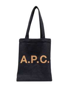 A.P.C. сумка на плечо в ломаную клетку