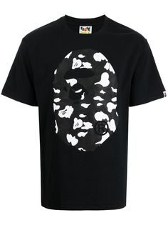 A BATHING APE® футболка Shark с камуфляжным принтом