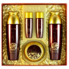 Набор косметики с экстрактом женьшеня Yezihu Skin Care Set