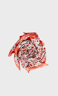 Stradivarius Платок В Романтическом Стиле С Цветочным Принтом Цвет Небеленого Полотна 103