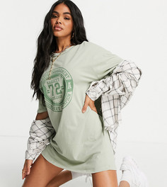 Шалфейно-зеленое платье-футболка в стиле oversized с логотипом в спортивном стиле Missguided-Зеленый цвет