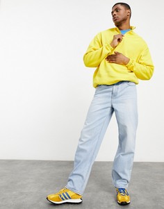 Голубые выбеленные джинсы свободного кроя, изготовленные с уменьшенным расходом воды ASOS DESIGN-Голубой