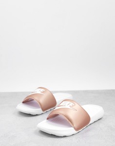 Белые шлепанцы с ремешками цвета розового золота Nike Victori-Красный
