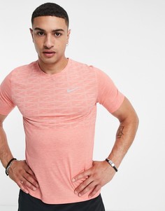 Футболка красного выжженного цвета Nike Running Run Division Miler-Красный